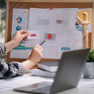 UNIVENTURE Elite UX Designer: Plataformas de Crecimiento y Marcos Estratégicos de Promoción del Diseño de Experiencia de Usuario para el Impacto de la Marca - Product Image 3