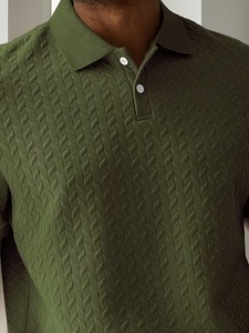 เสื้อเชิ้ตผู้ชายหรูหรา ระบายอากาศได้ดี ผ้าถัก สวมใส่สบาย เหมาะสำหรับธุรกิจ รับผลิตตามแบบ ODM OEM พร้อมบริการสกรีนโลโก้ - Product Image 3