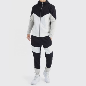 Conjunto Deportivo de Chándal Ajustado con Cremallera y Capucha para Hombre al por Mayor - Product Image 1