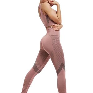 Seamless Women's Yoga Set with 2 in 1 Design Short Sleeve Elastic - Product Image 2