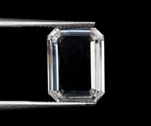 Nuevo y Moderno Diamante de Laboratorio con Corte Único en Forma de Retrato, Esmeralda, Certificado IGI, 1.80 Ct, HPHT CVD, Corte Octogonal, E,F VVS-VS - Product Image 3