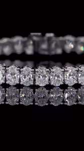 Pulsera de tenis con diamantes simulados de corte ovalado para mujer |   Diamante de Laboratorio Certificado IGI Chapado en Oro de 18K de Lujo |   Elegante Fiesta Nupcial - Product Image 3