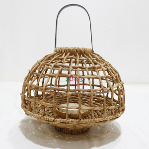 Lanternes en jacinthe d'eau légère rustique écologique, abat-jour suspendu décoratif fait main pour la décoration extérieure - Product Image 4