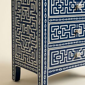 Table de chevet bleu marine en os incrusté fait main, 3 tiroirs, motif clé grecque, table de chevet indienne artisanale, meuble de luxe incrusté - Product Image 5