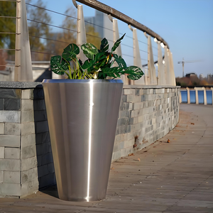 Macetas de Metal con Acabado Bronce Antiguo, Estilo Victoriano, Macetas Grandes de Acero Inoxidable para Decoración de Porche, Entrada y Jardín - Product Image 6