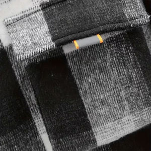 Chaqueta de Franela con Capucha para Hombre, Diseño Personalizado en la Parte Delantera, Talla Única, Patrón Sólido, Corte Holgado, Tela Suave - Product Image 5