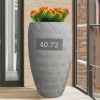Pot & Planter Bunga Tradisional Berbentuk Lily Buatan Tangan dari Vietnam, Ramah Lingkungan, Tahan Lama, Terbuat dari Semen, Dekorasi Rumah & Taman Unik