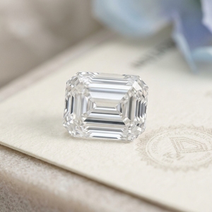 Diamant de laboratoire cultivé CVD HPHT certifié IGI, 1ct 2ct 3ct, DEF VVS VS, taille solitaire émeraude, coupe excellente, en vrac - Product Image 1