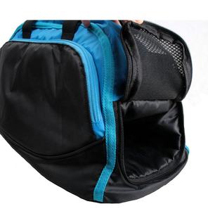 Bolsa de Lona de Nailon TITAN TREAD WEAR TTW-SB-0001 para Deportes, Viajes, Gimnasio, Fin de Semana y Uso al Aire Libre - Product Image 6