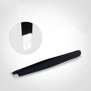 Pince à épiler à sourcils de couleur personnalisée professionnelle de haute qualité en gros, pointe inclinée noire pour une utilisation en beauté, outil cosmétique professionnel - Product Image 6