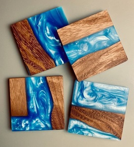 ที่รองแก้วไม้อะคาเซียสีน้ำตาล & น้ำเงินหรือไม้อะคาเซียและเรซินที่ดีที่สุดสำหรับการดื่มชากาแฟสำหรับสำนักงานและบ้าน - Product Image 3