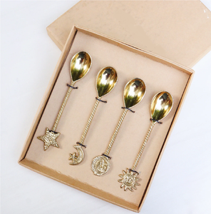 Cucharas de postre exclusivas de latón con diseño de flores y hojas, juego de cubiertos para helado de 4 piezas, pulido a espejo - Product Image 2