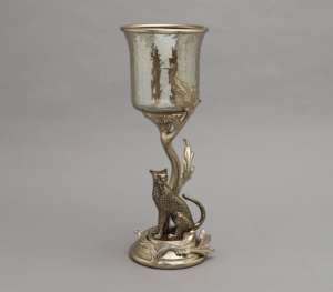 เชิงเทียนแก้วทันสมัยพร้อมฐานโลหะรูปผู้หญิงโยคะแบบนามธรรม สำหรับตกแต่งบ้านและโต๊ะ - Product Image 2