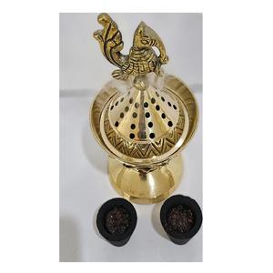 Quemador de incienso Bakhoor de súper calidad, diseño fabuloso, color dorado metálico, quemador de incienso decorativo para festivales y eventos. - Product Image 4
