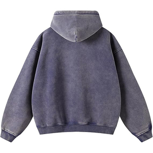 Sudadera con capucha para mujer, estilo Y2K grunge, lavado ácido desgastado, corte holgado y corto, bajo sin rematar, de felpa francesa de 380 g/m² - Product Image 2