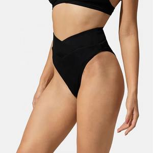 Maillot de bain bikini deux pièces à carreaux pour femme, style vacances d'été, séchage rapide, respirant, fabrication OEM personnalisée, vente en gros - Product Image 5