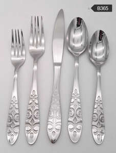 Ensemble de couverts en acier inoxydable à motif classique |   Couverts élégants pour tables à manger traditionnelles et modernes - Product Image 2