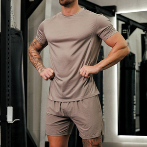 Heavyweight Men's Shorts Blank Custom Logo Silicone Print 100% Cotton <b>Spray</b> Dyed Terry Streetwear Sweat Shorts for Men - Product Image 4