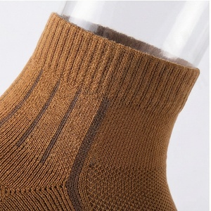 Knee High <b>Compression</b> <b>Socks</b> For Running Breathable Moisture Wicking Polyester Spandex Adult <b>Men</b> Women Athletic Sports <b>Socks</b> - Product Image 4