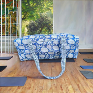 Bolsa de Viaje de Algodón Duradera, de Lujo, Única y Hecha a Mano, Estilo Weekender, Deportiva, con Estampado a Bloques, Acolchada a Máquina, Espaciosa y Ligera - Product Image 2