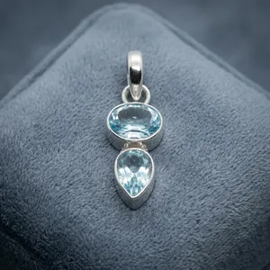 Colgante de Topacio Azul Océano Tranquilo, Hecho a Mano en Plata de Ley 925 de Primera Calidad, Amor Eterno, Minimalista, Unisex, para Uso Diario - Product Image 4