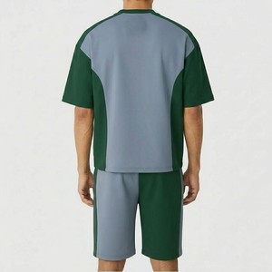 ชุดเซ็ตเสื้อยืดโอเวอร์ไซส์และกางเกงขาสั้นสองชิ้น ดีไซน์ใหม่สำหรับผู้ชาย แต่งผ้าตัดต่อสไตล์ลำลอง เหมาะสำหรับใส่เที่ยวเล่น  รับสกรีนโลโก้ได้ - Product Image 2