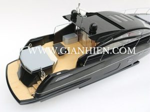 GIA NHIEN CO. LTD Vietnam SUNSEEKER PREDATOR 64 NEGRO, Yate de Madera Ecológico, Modelo Independiente, Hecho a Mano, Decoración Marítima - Product Image 3