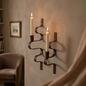 Elegante Juego de Dos Apliques de Pared de Metal Ondulado Negro con un Diseño Único de Serpiente Forjada a Mano para Decoración del Hogar y Bodas - Product Image 3