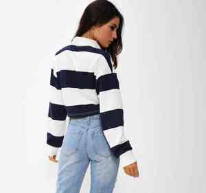 Tenues de rugby pour femmes de haute qualité OEM, maillots et shorts de rugby sublimés - Product Image 3