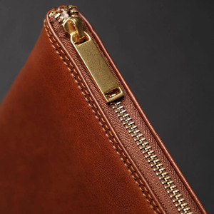 Bolso de mano cosmético de cuero premium con construcción duradera y elegante almacenamiento para accesorios de belleza a precio de mayoreo. - Product Image 5