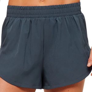 Shorts de performance pour femmes, coupe haute, séchage rapide, extensibles, pour la course, l'entraînement, la gym, le fitness et le sport - Product Image 3