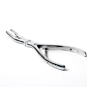 คีมตัดกระดูกแบบสองทิศทาง ยี่ห้อ Beyer รุ่น Bone Rongeur ผลิตจากเหล็กกล้าไร้สนิมเยอรมัน สำหรับผ่าตัดกระดูกและข้อ - Product Image 3