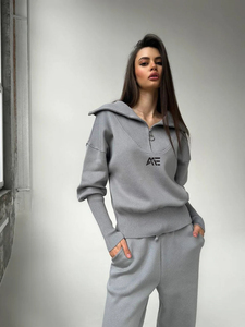 OEM Women Ash Knitted Two Piece Set Casual Zip Neck Sweater and Elastic Waist Pants Factory Supplier - Product Image 4