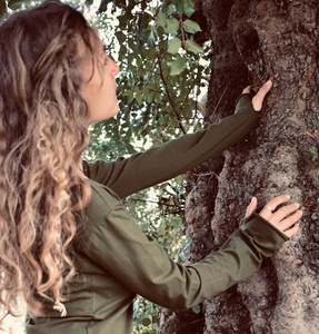 เสื้อเอลฟ์พิกซี่แขนยาวพร้อมชายเสื้อแบบอสมมาตร เสื้อผ้าสไตล์โบโฮสำหรับงานเทศกาล เสื้อเชิ้ตโบฮีเมียนน้ำหนักเบาที่ได้แรงบันดาลใจจากนางฟ้า - Product Image 3