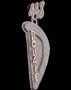 Collar con colgante Iced Out de oro rosa, estilo Hip Hop, de lujo, con circonita cúbica, llamativo, brillante, joyería de moda que destaca - Product Image 1