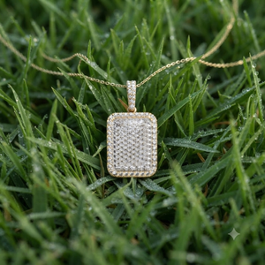 Collar con colgante de oro de 10K con diamante de laboratorio rectangular minimalista, estilo hip-hop, moderno y personalizado, ideal para regalo. - Product Image 6