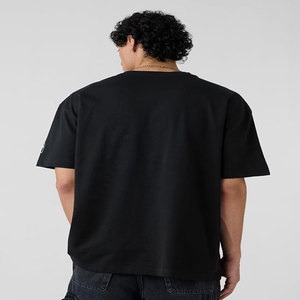 เสื้อยืดผู้ชายผ้าฝ้ายพีมา 240 กรัม ไซส์ใหญ่ สีขาวล้วน แขนสั้น ทรงหลวม ไหล่ตก ผ้าฝ้าย 100% โลโก้ด้านหน้า ดีไซน์เรียบ - Product Image 4