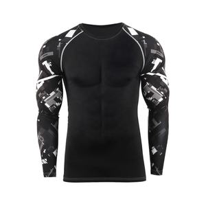 2025 nouveauté chemise de Compression par Sublimation personnalisée Rush Guard pour hommes Service OEM à manches longues confortable Rash Guard - Product Image 1