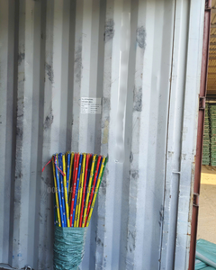 Mango de escoba de madera de eucalipto de Vietnam con revestimiento de PVC, ecológico y duradero, para uso doméstico, palo de fregona natural. - Product Image 5