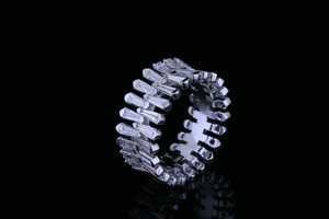 แหวนแต่งงานแบบหลายแถวทันสมัย ทองคำขาว 10K 14K 18K ประดับเพชรทรงบาแกตต์ขนาด 6.95 กะรัต ผลิตในห้องปฏิบัติการ รับรองโดย IGI - Product Image 5