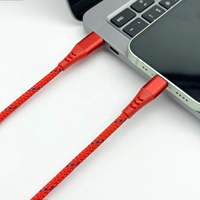 Cable de Carga Tipo C para iPhone con Certificación MFi, Conductor de Cobre Puro, Enredado en Nailon, Conector Metálico, 2 Metros, Alta Calidad, en Stock