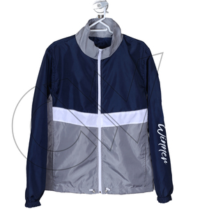 Chaqueta Soft Shell Negra Personalizada OEM 2026 para Hombre, Impermeable, con Cierre de Cremallera, Sin Cuello, Corte Regular, para Todas las Estaciones, con Logotipo Frontal - Product Image 3