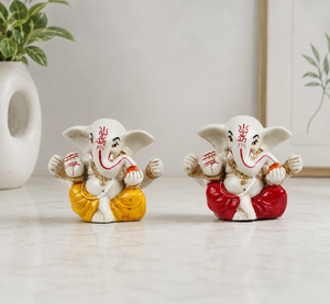 Statuette de Ganesha en résine artisanale traditionnelle miniature de Nirmala Handicrafts |   Vente en gros d'idoles blanches du dieu hindou Ganesha, provenance Rajasthan - Product Image 2