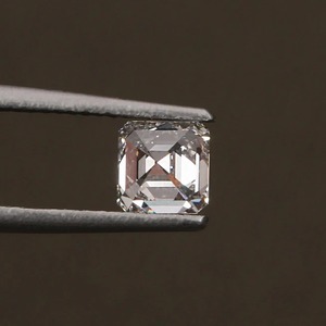 Diamante Cultivado en Laboratorio Color G Asscher 10CT SI1 Certificado IGI CVD 3EX Corte Excelente Proveedor para Distribuidores e Importadores Globales de Diamantes - Product Image 2