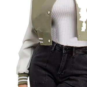 Nouveaux crop tops pour femmes, sweats à capuche courts, unis et de couleur unie, sweats décontractés pour femmes en vente à bas prix - Product Image 6