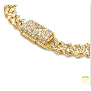 Pulsera Cubana de Moissanita de Diseño, Elaborada con Baño de Oro Amarillo de Primera Calidad y un Brillo Excepcional Similar al de un Diamante - Product Image 4