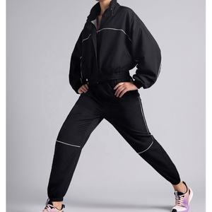 Conjunto Deportivo Casual de 2 Piezas para Mujer, Chaqueta con Cierre y Pantalones con Cintura Elástica, Conjunto Deportivo Cortavientos de Alta Calidad - Product Image 3