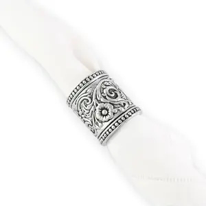 Anneau de serviette en métal artisanal de luxe pour tables haut de gamme, tendance mondiale, fabriqué par Zahid Exports en Inde - Product Image 1