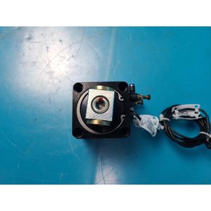 Lam Research 2300 Exelan Flex45 P/M Clamp Cylinder 2300 Exelan Flex45 P/M แคลมป์ไซเลนเดอร์ ใช้แล้ว สภาพเดิม อุปกรณ์เซมิคอนดักเตอร์มือสอง - Product Image 2
