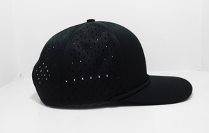 Gorra Trucker Negra de 6 Paneles, Estructurada, Perforada con Corte Láser, con Logotipo y Color Personalizados, Casual, para Adultos, para las Cuatro Estaciones, Hecha en Vietnam - Product Image 4